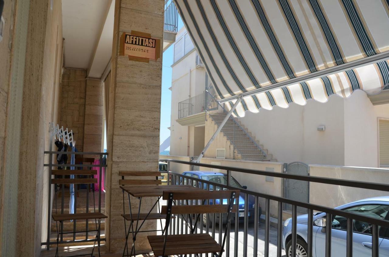 Blue Sea Apartment Torre Canne Luaran gambar