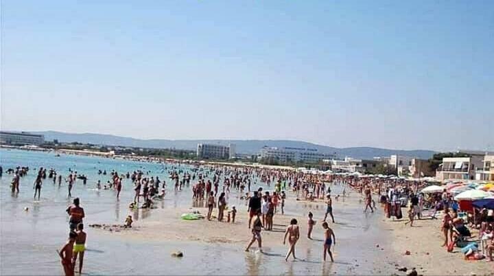 Blue Sea Apartment Torre Canne Luaran gambar