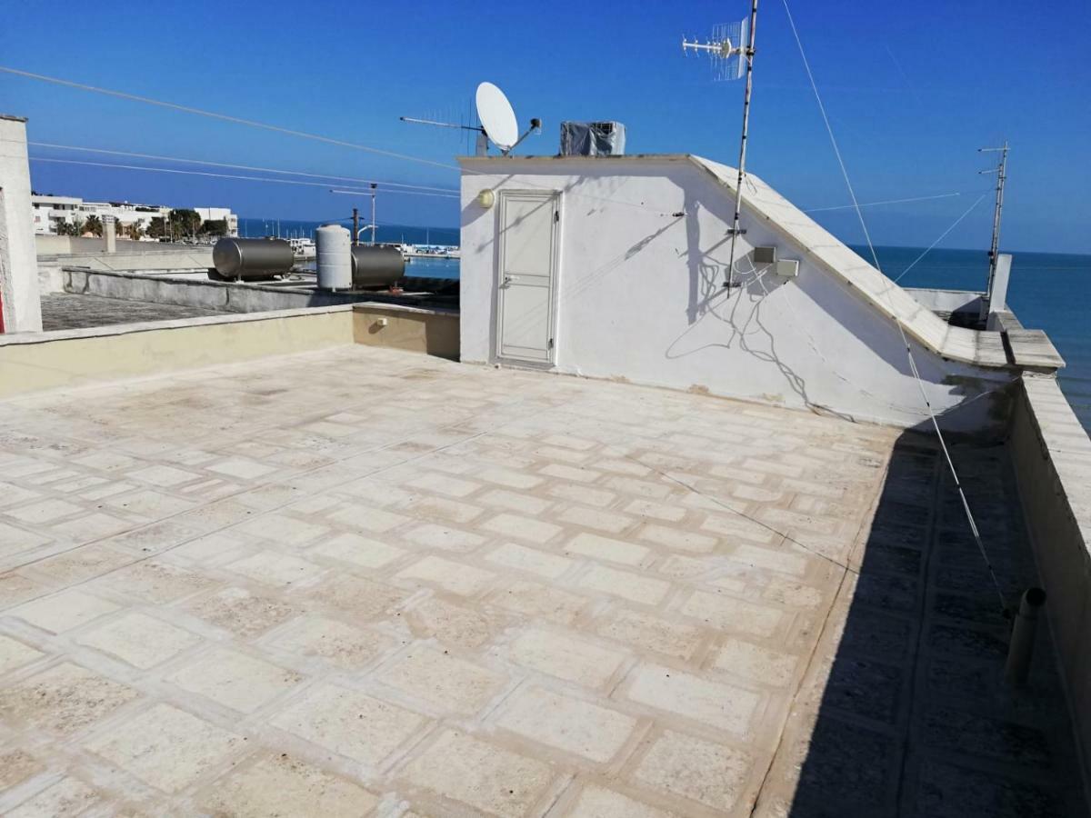 Blue Sea Apartment Torre Canne Luaran gambar