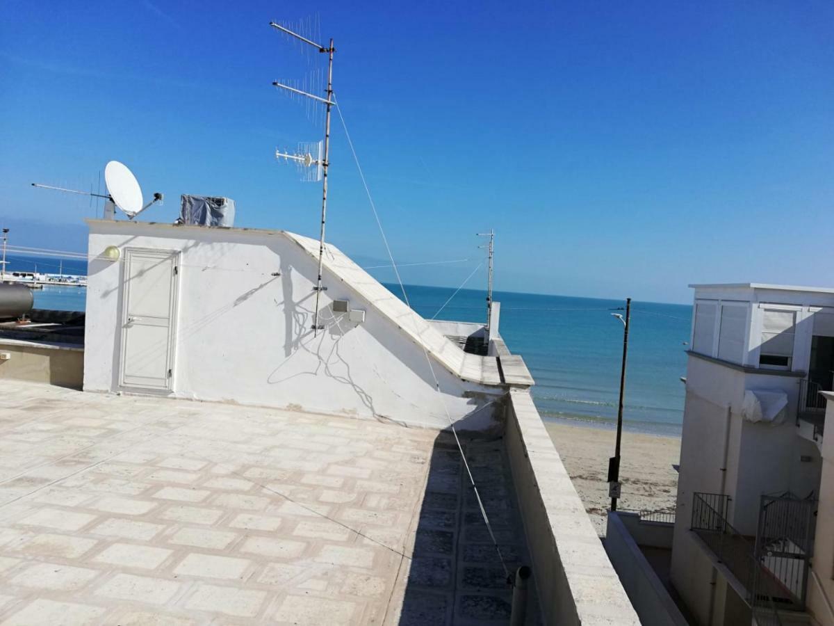 Blue Sea Apartment Torre Canne Luaran gambar
